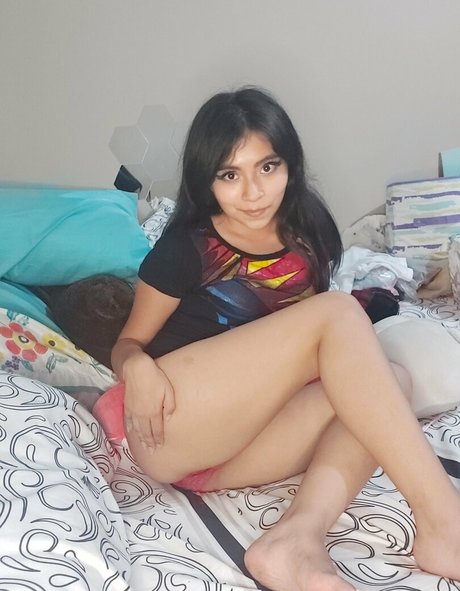 emilipetitefree high quality actress picture