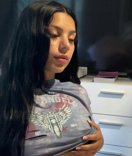 Lina Bina pornstar nude pics