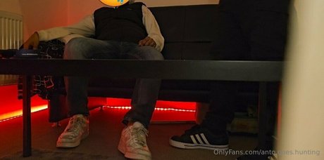 anto goes hunting pretty pornstar pictures