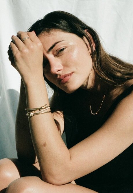 blonde mom onlyfans hot sexy pic