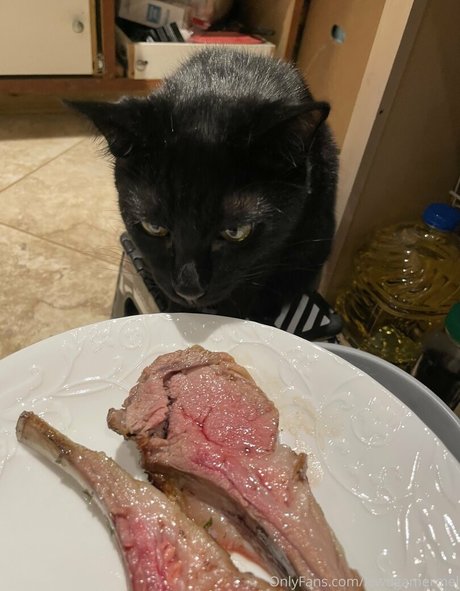 famous nude onlyfans art naked pictures