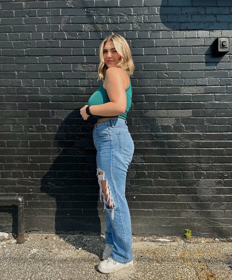 fat ebony onlyfans top pictures