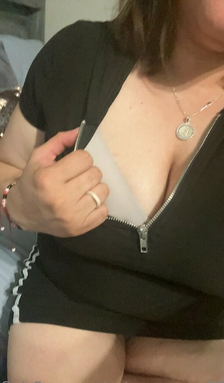 notyourqueen86 model erotic pictures