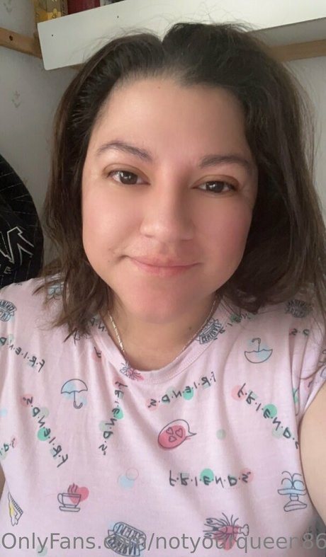 notyourqueen86 star perfect pics