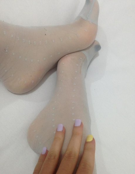 aleyonlyfans star sexy picture