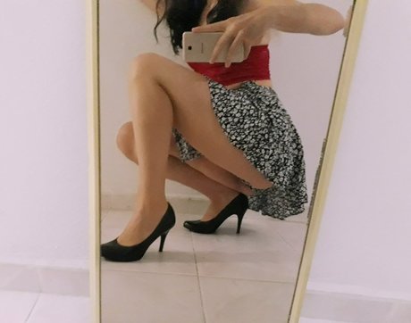 aleyonlyfans naked pornstar pics