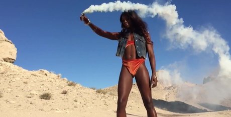 Ana Foxxx naked pornstar photos