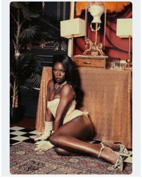 teacher nude onlyfans pornographic photo