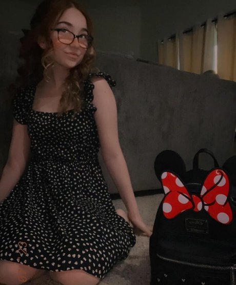 Lyssaurora model erotic gallery