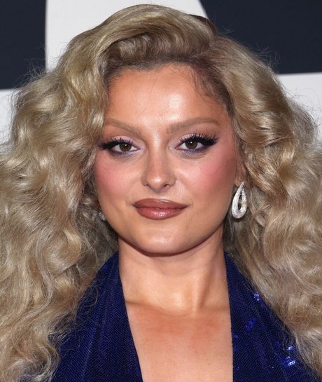 Bebe Rexha hd actress pics