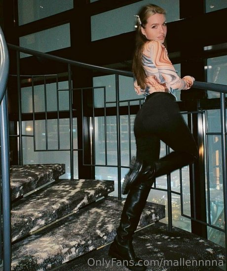 mallennnna free model photos