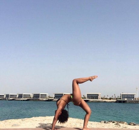 Feelinfree free actress images