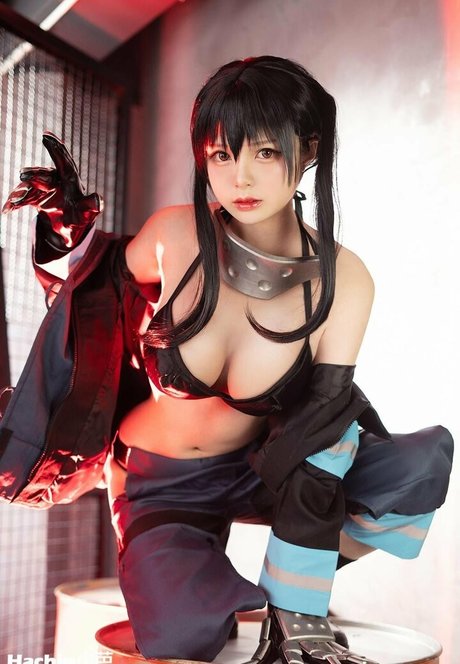 Hachi Cosplay star free gallery