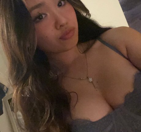 asian young onlyfans sexy pics