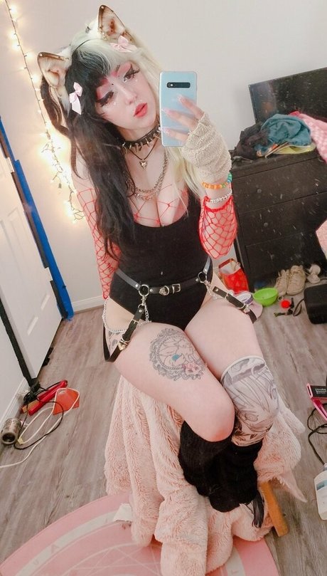 lesbian strapon onlyfans beautiful xxx pictures