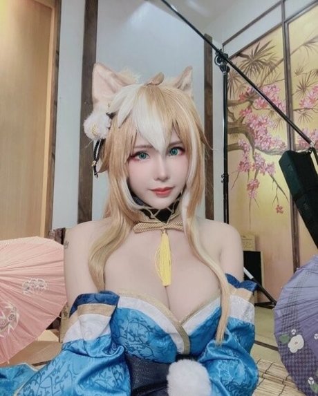 curvy shemale onlyfans pretty gallery