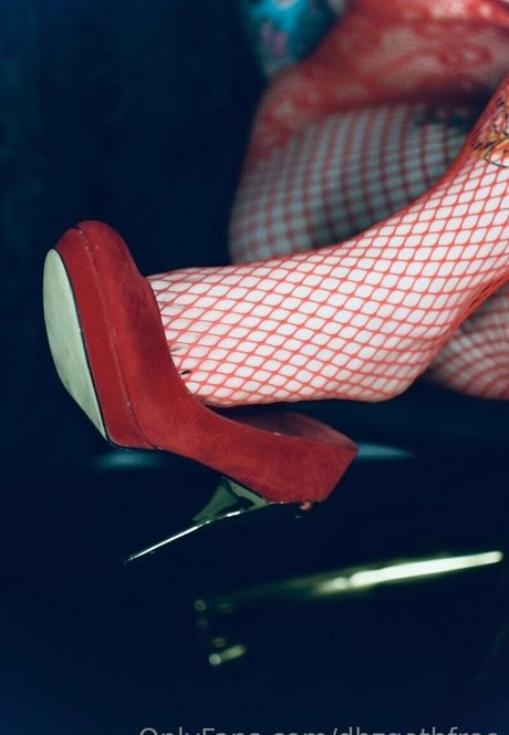 italian milf onlyfans art porn img