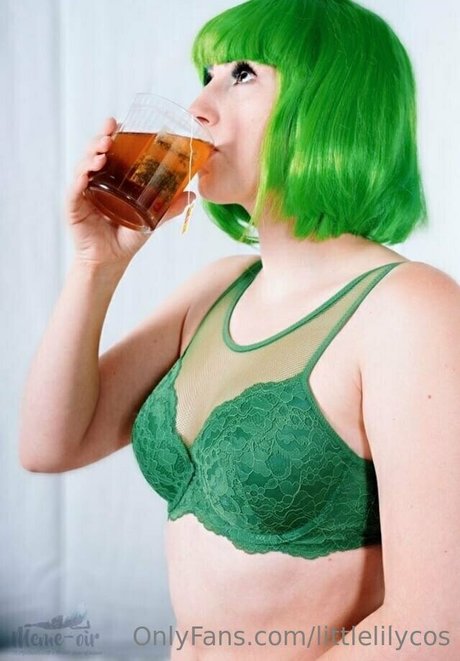 littlelilycos star pretty pics