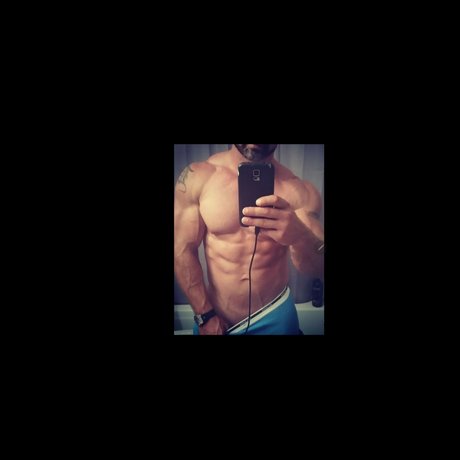 Muscledaddy0713 free actress pics