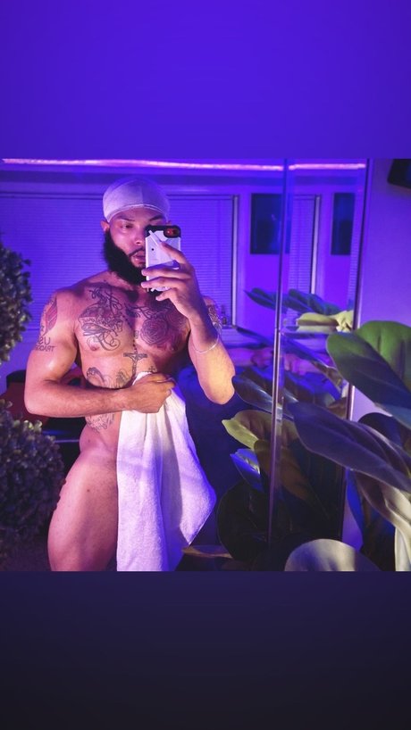 Ty da Body_ pornstar archive