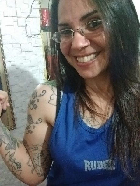 GataMaromba beautiful actress archive