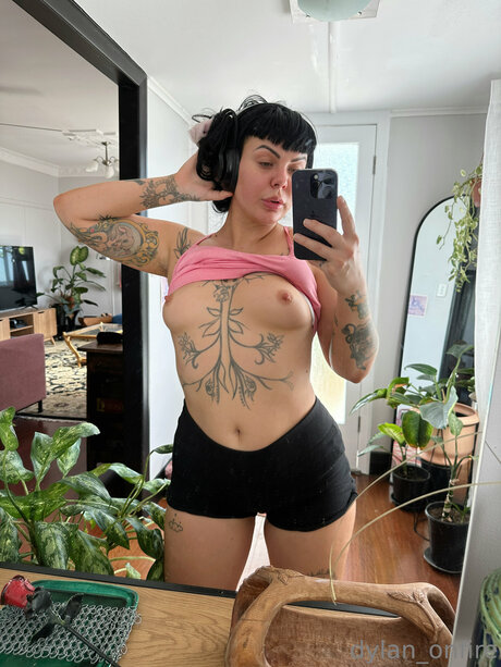 _DYLAN 4 FREE_ star pornographic photos