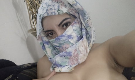 Real Naughty Muslim Wifey X nudes pornstar images