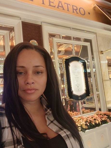 Empress Jazzy Sky model free gallery