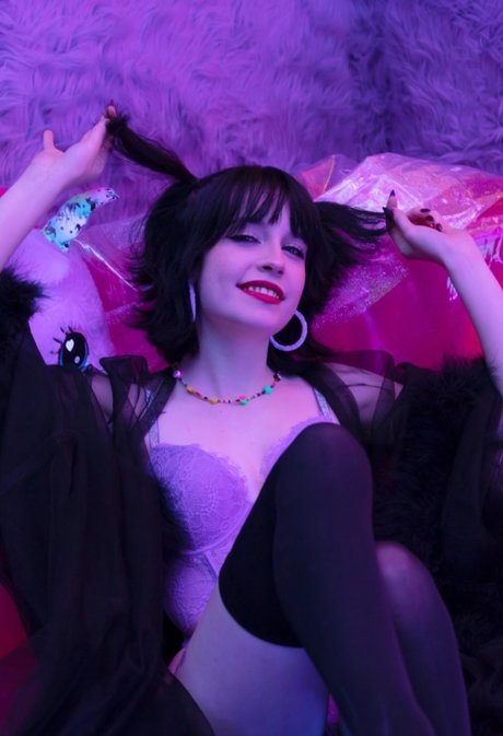 Goddess Damia sex star pictures