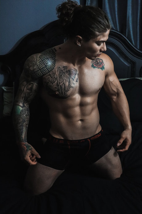 Dano Ruiseco sex pornstar img