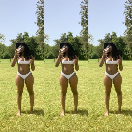 Coconut Cocoa porn model pictures