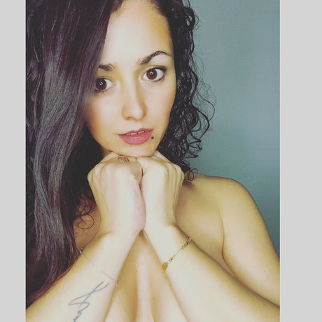 _CRISTINA_ adult model img