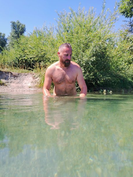 Crazyicebear naked star pics