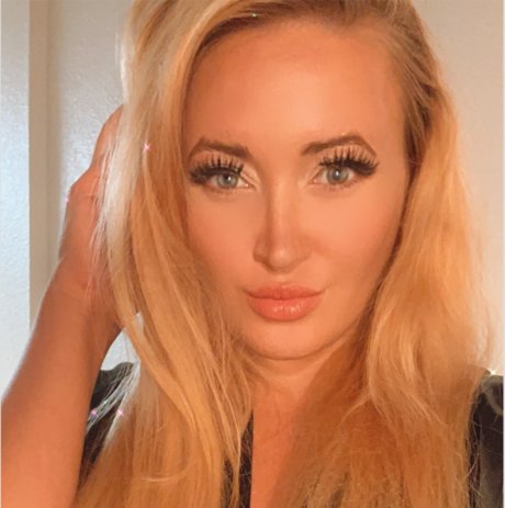 Nikki C ms porn star pic