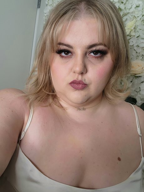 lesbian massage onlyfans hot images