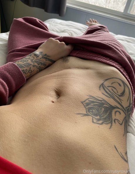 rubyroxanne Profile Pic