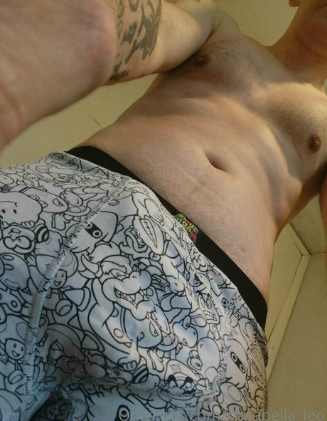 clarabella leo sexy model archive