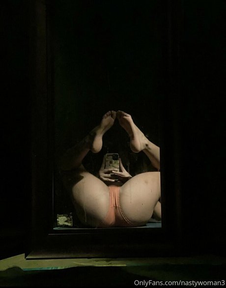 milf pregnant onlyfans sexy picture