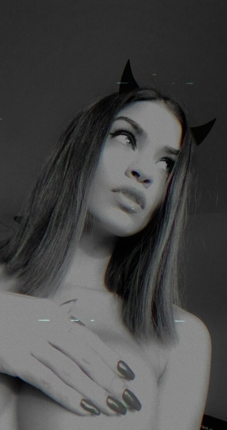 sironinena star hot galleries