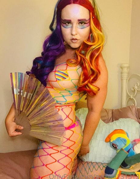 gemini131313 pornographic model images