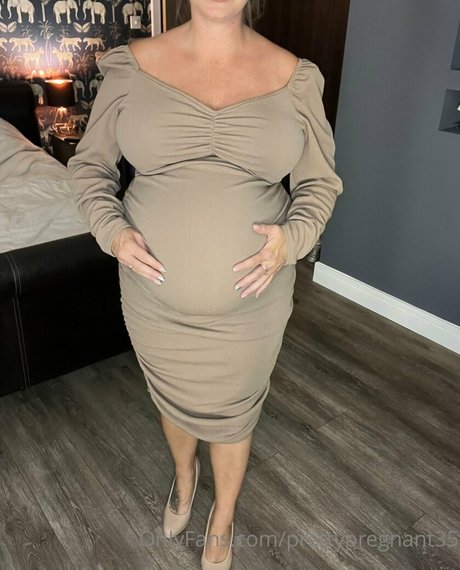 prettypregnant35 porn star pictures