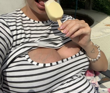 prettypregnant35 sex actress pics