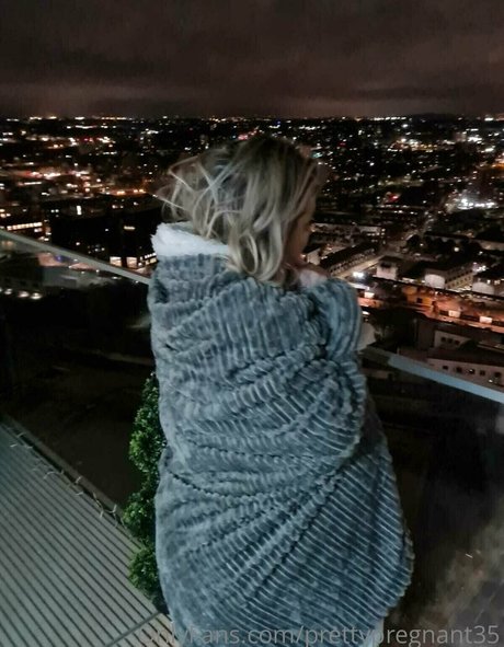 prettypregnant35 hot star pic
