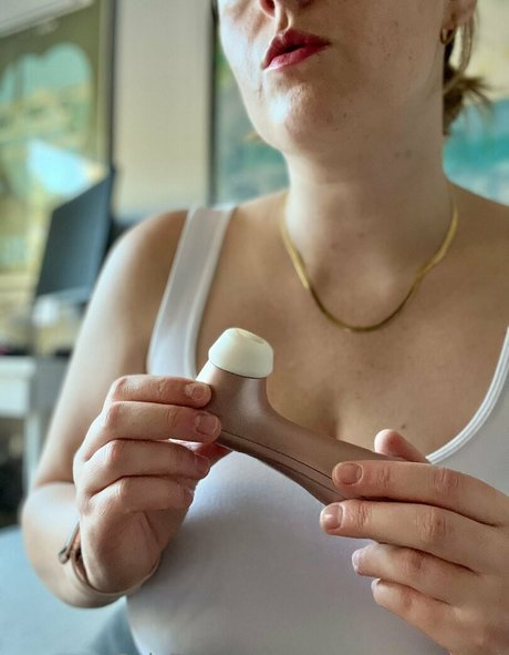 thetaxaccountant top actress photos