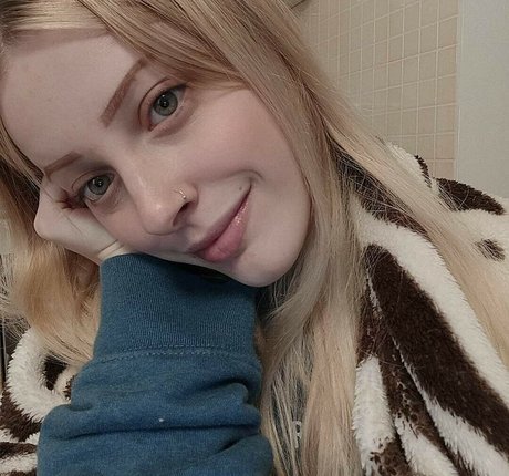 mature creampie onlyfans naked pic