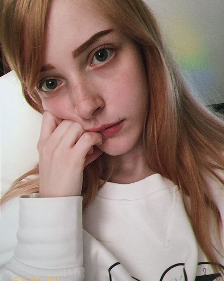 amateur blonde onlyfans art nude gallery