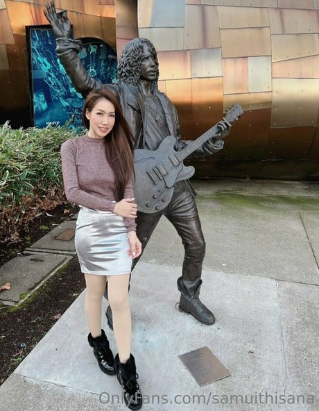 asian shemale onlyfans hot naked pic