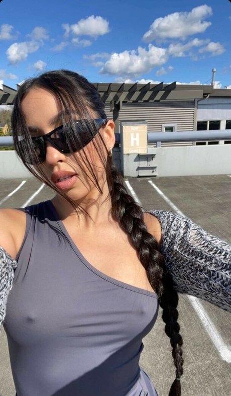 Melissa Estrella pretty star picture