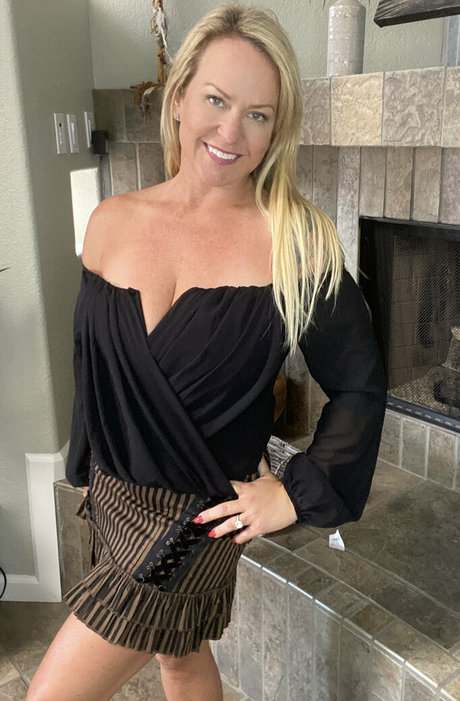 creampie asian onlyfans sexy nude pictures