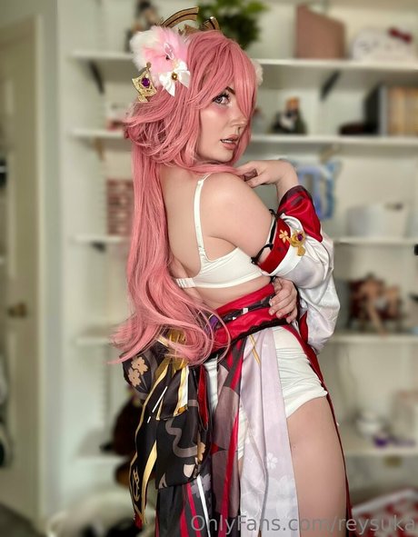 reysuka nice actress images